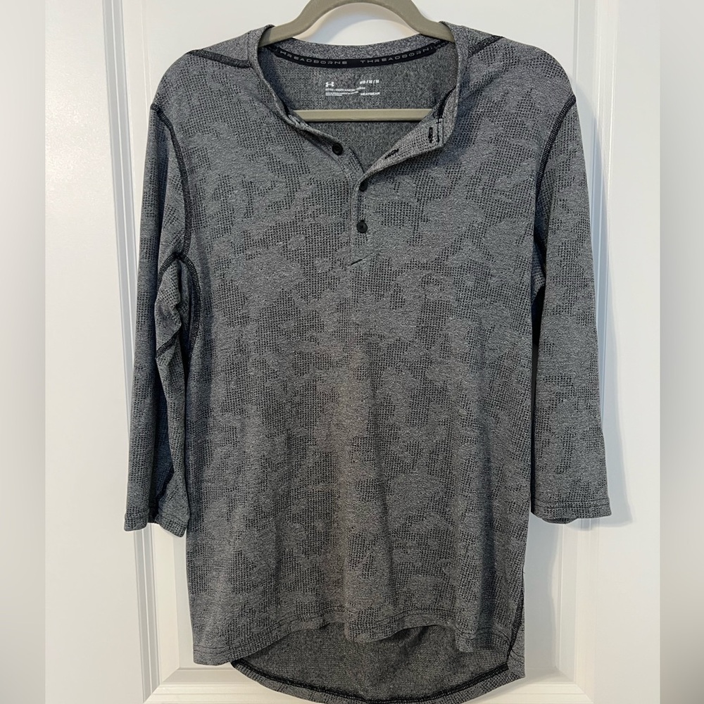 Under Armour 3/4 Sleeve Utility “Threadborne” Henley Shirt in Gray - M
